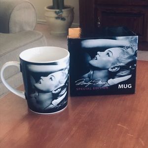 Marilyn Monroe Collectors Mug